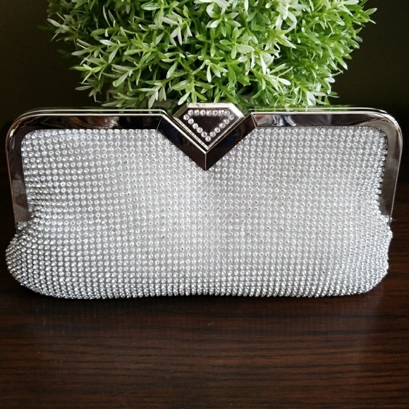 Handbags - Rhinestone beaded evening bag NWT